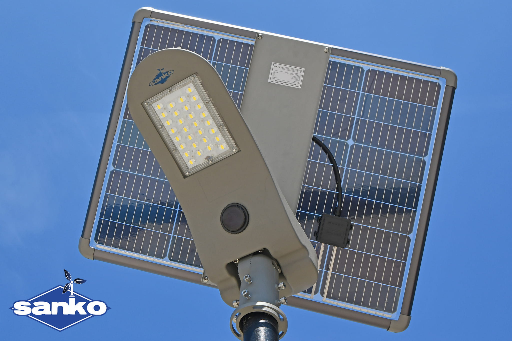 LED-serie-FP-03-6000K-LED-20W-3600lm-panel-60W-LiFePO4-15Ah (6)